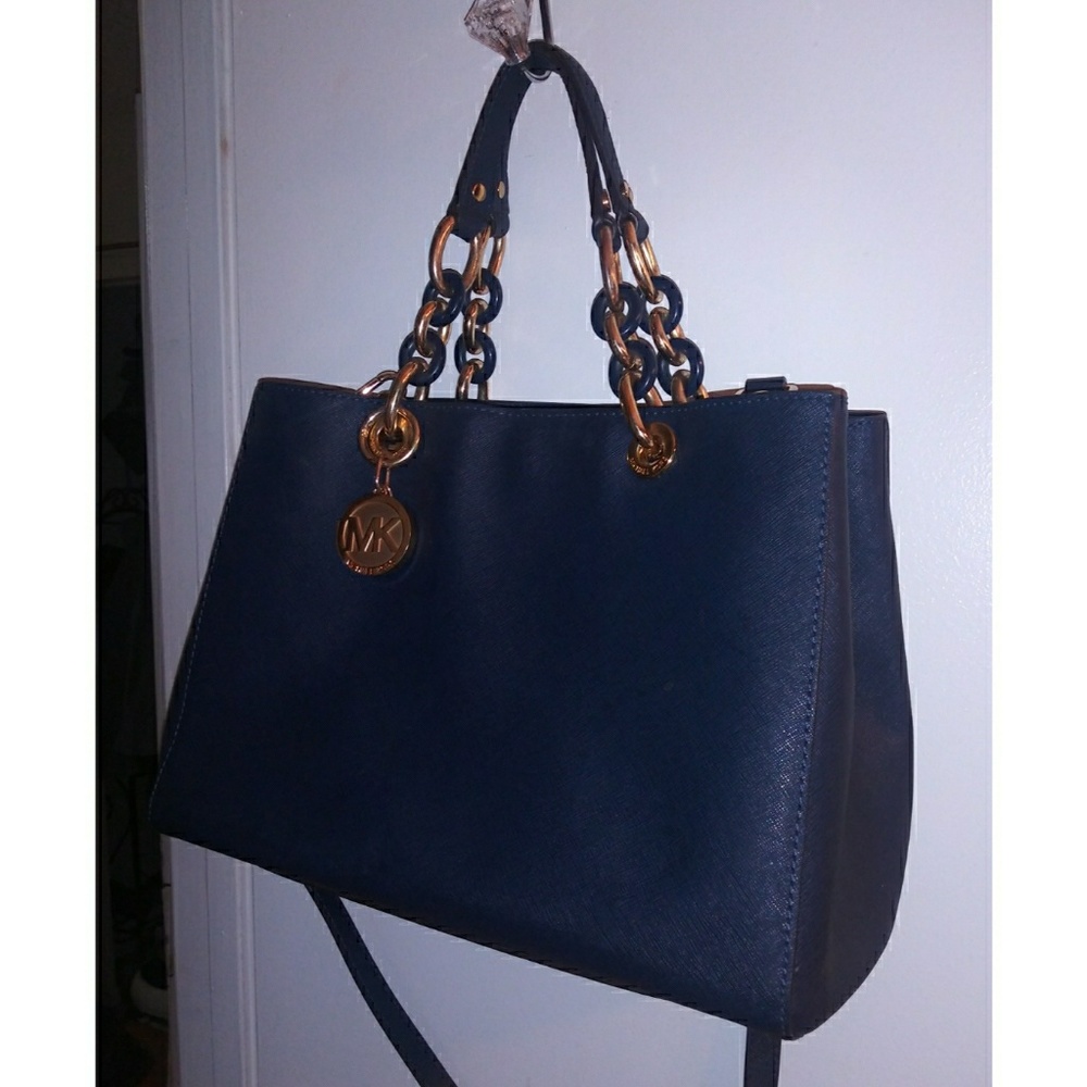 Michael kors satchel